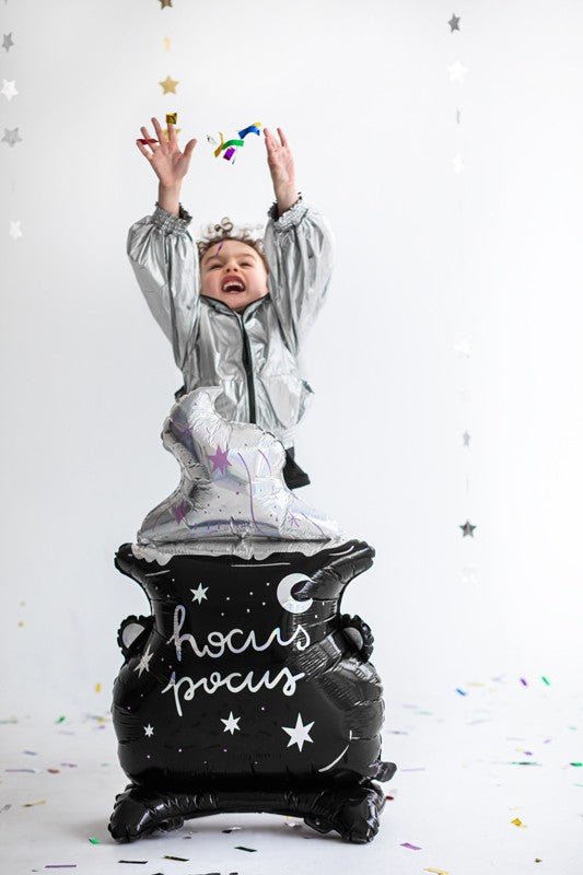 Фолиев Балон "Котелът на Вещицата" - Party Design