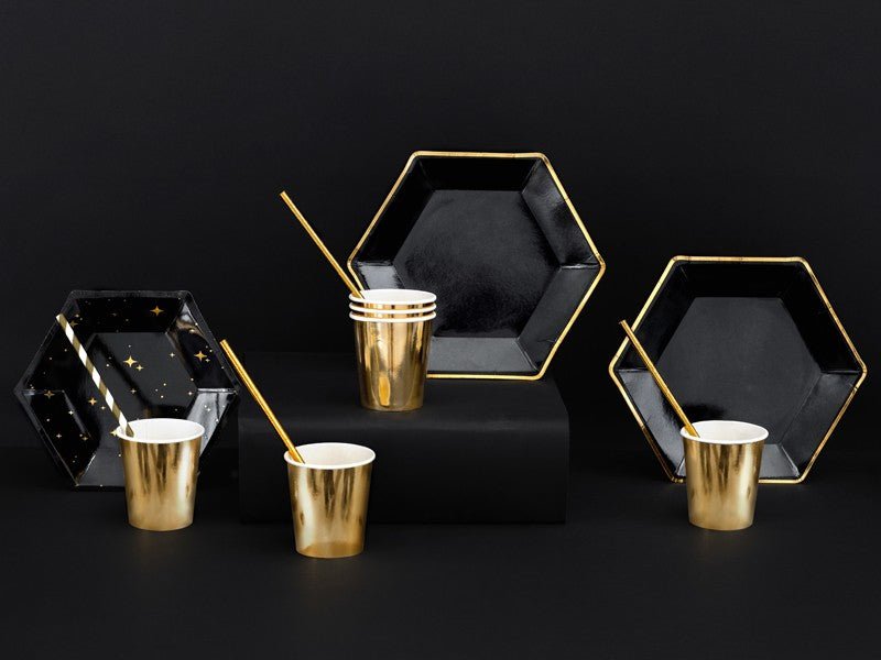 Парти Чинии "Let's Celebrate", в Черно, 23 см (1 Пакет / 6 Бр.) - Party Design