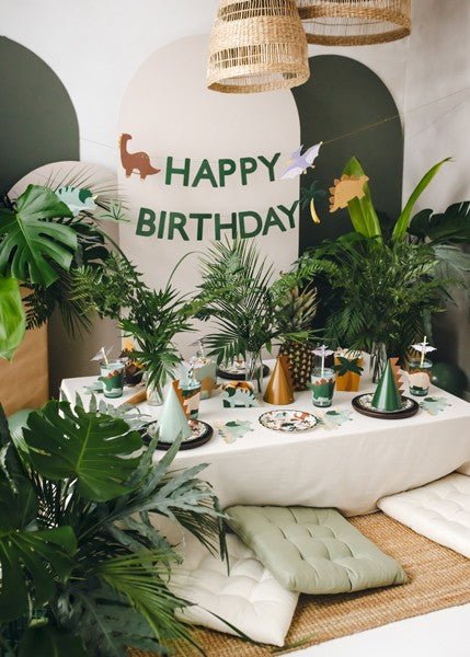 Банер "Happy Birthday" с Динозаври, 3 м - Party Design