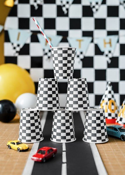 Парти Чаши в Бяло и Черно, 220 мл - Party Design