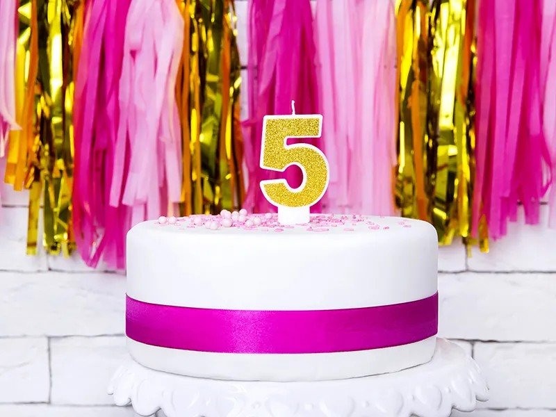 Свещичка за Рожден Ден в Златно - Party Design