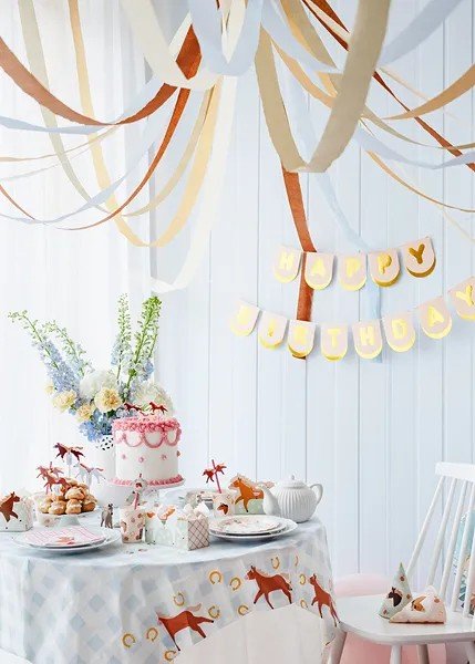 Креп хартия, сини и кафяви нюанси - Party Design