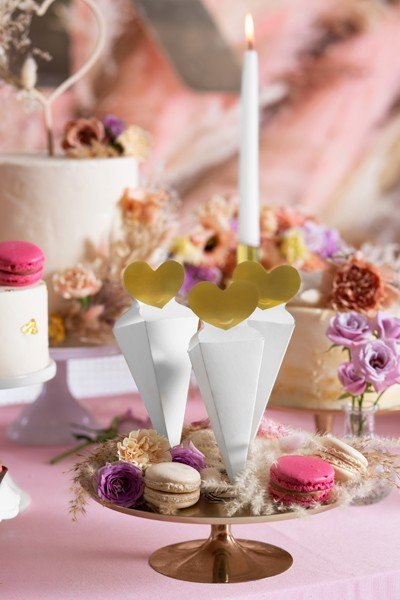 Дървен Топер Сърце, 23 см - Party Design