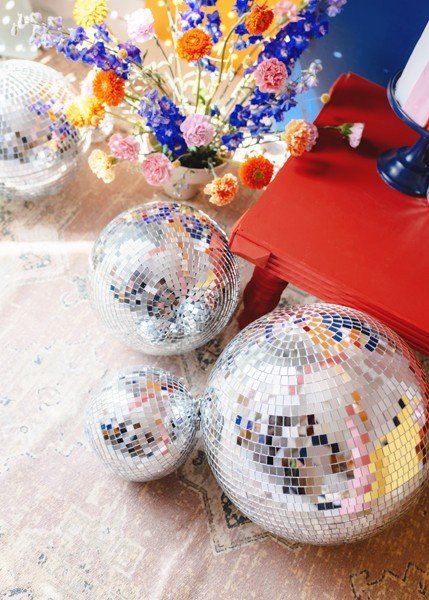 Диско Топка - Party Design