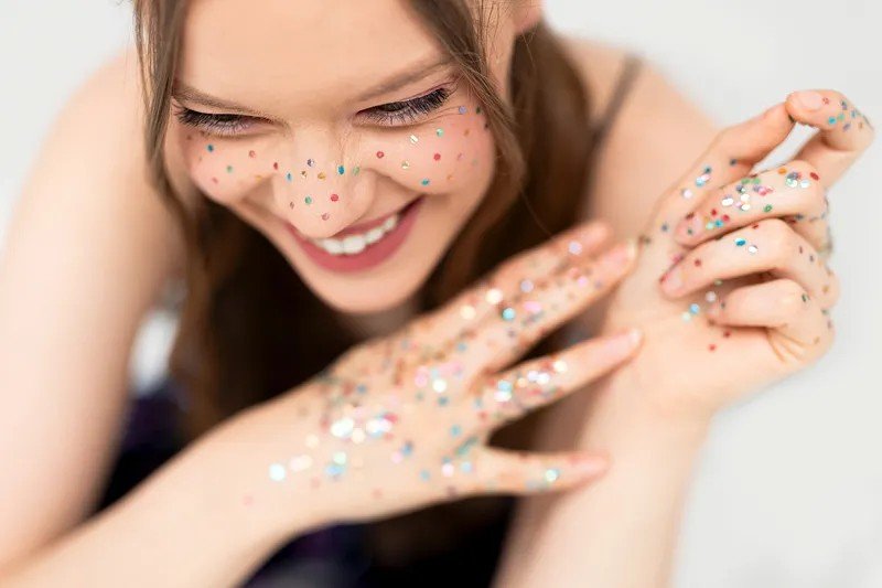 Глитер за лице - Ефект лунички - Party Design