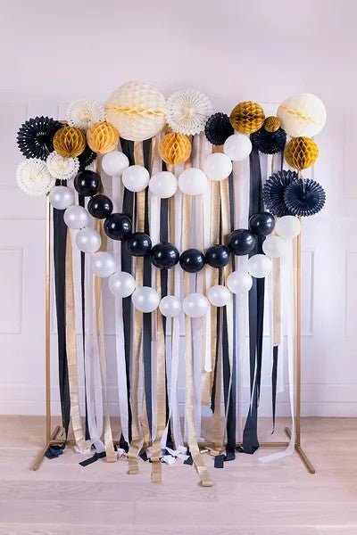 Креп хартия – Черно, Златно и Прасковено - Party Design