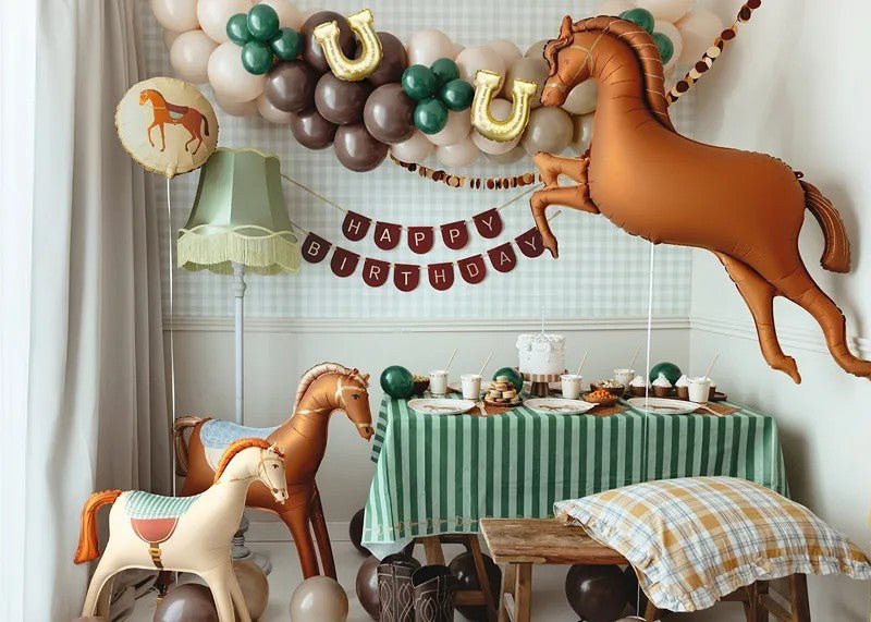 Фолиев Балон Стоящ Кон – 112x97 см - Party Design