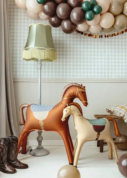 Фолиев Балон Стоящ Кон – 112x97 см - Party Design