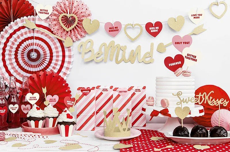 Парти корона “Sweet Love” със златист брокат - Party Design