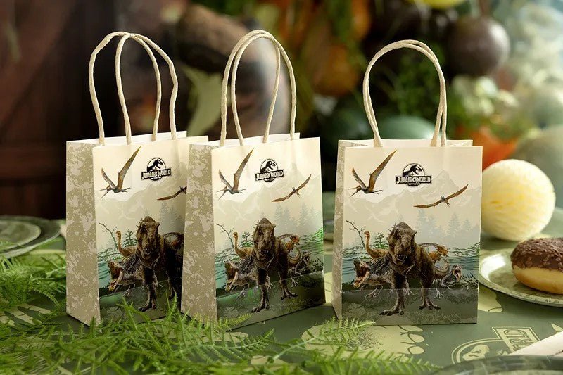 Хартиена подаръчна торбичка Jurassic World - Party Design