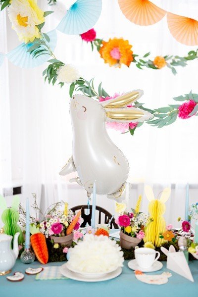 Фолиев Балон Зайче, Бяло и Златно, 67х88 см - Party Design