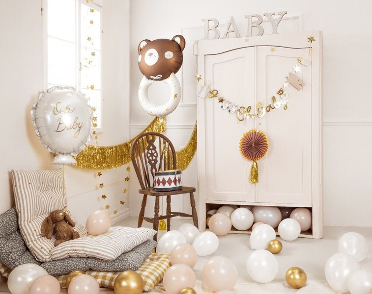 Банер с Бебешки Принадлежности и Надпис "Oh Baby" - Party Design