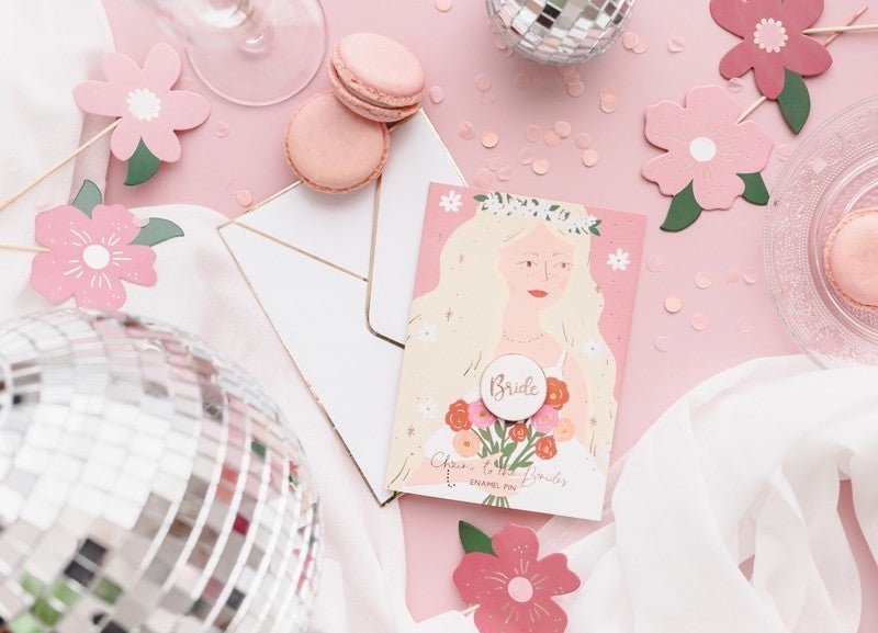Картичка с Брошка "Bride" 10,5х15 см - Party Design