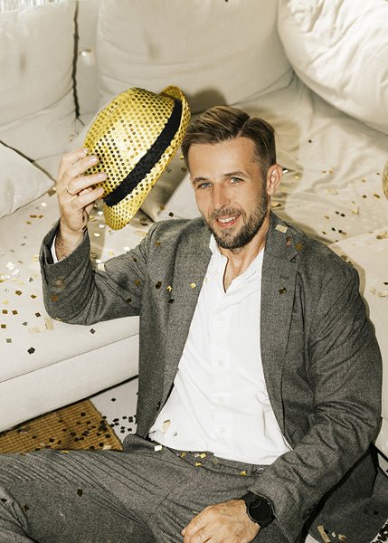 Парти шапка с пайети, златиста, 27 см - PartyDesign