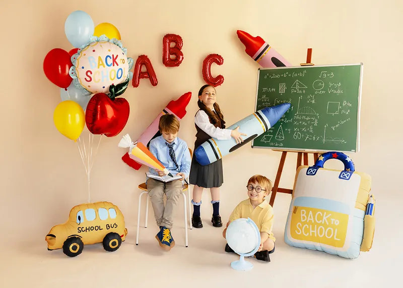 Деца с фолиев балон раница Back to School